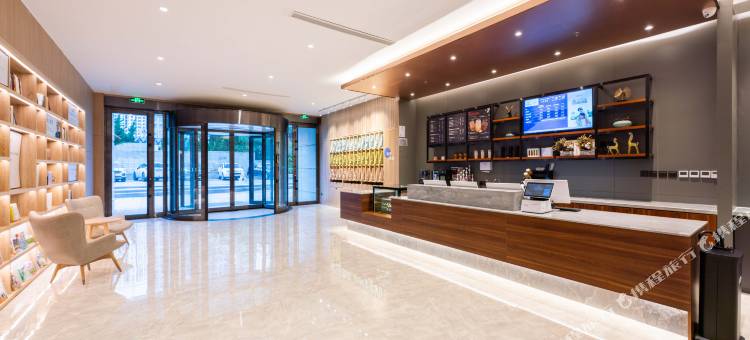 汉庭优佳酒店(大连高新万达广场店)图片