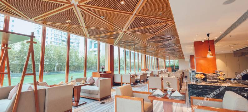 绅泰大酒店(成都金融城双子塔店)图片