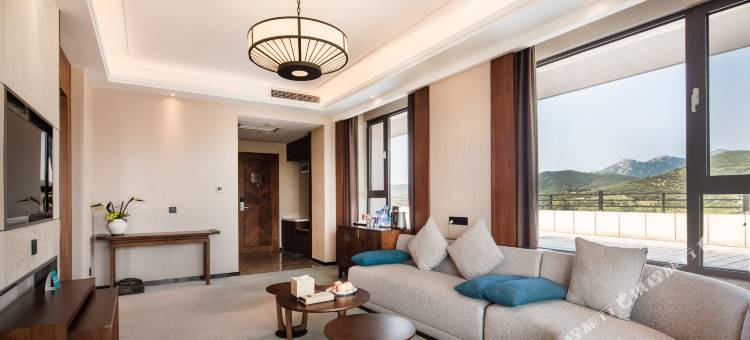 五莲松月湖大酒店图片