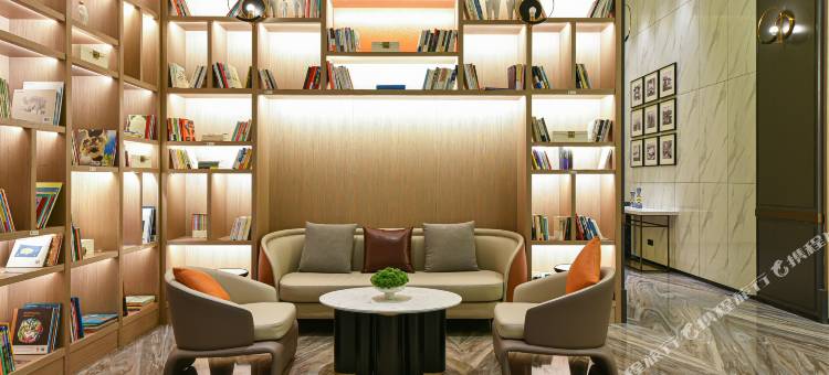 东莞南城国贸亚朵酒店图片