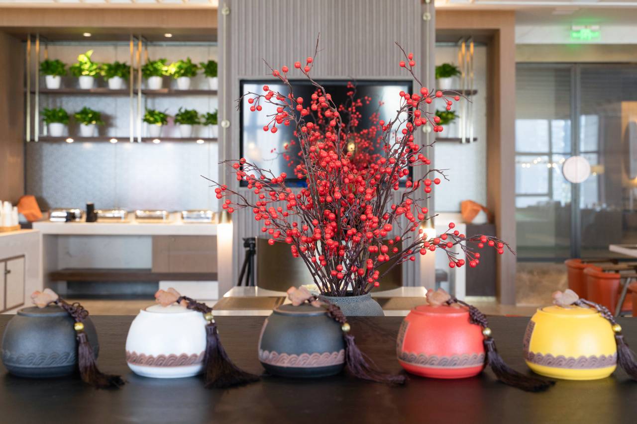 丽橙酒店·逸(武汉东湖岳家嘴地铁站店)图片