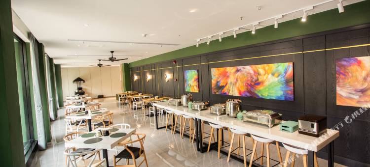 亦是动力酒店(襄阳二汽基地悦活荟购物广场店)图片