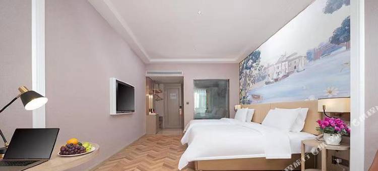 维也纳酒店(临沧佤山凤城高铁站店)图片