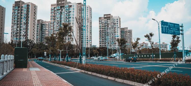 铭地物业前台妮妮公寓(东兴路3号分店)图片