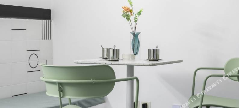 成都艺龙十苇(春熙路店)公寓(红星路四段分店)图片