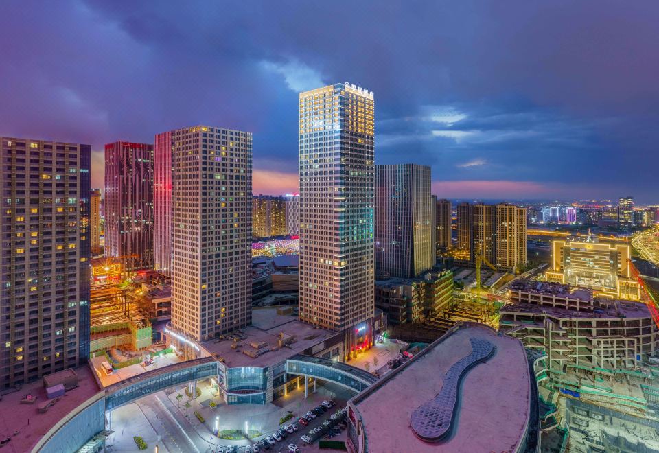 乌鲁木齐罗岚酒店外景图