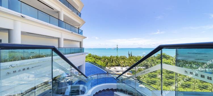 三亚湾洛克铂金海景酒店图片