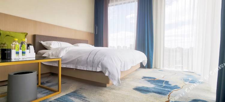 曲靖温暖WARM酒店(外滩万达店)图片