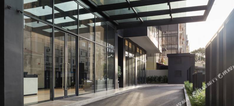 豪华酒店和公寓(Luxcity Hotel & Apartment)图片