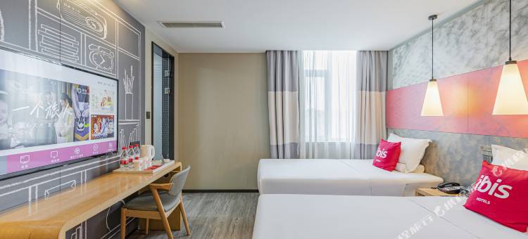 宜必思酒店(延吉延边大学网红墙店)图片