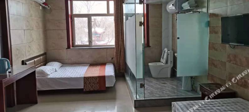 密山万豪快捷宾馆图片