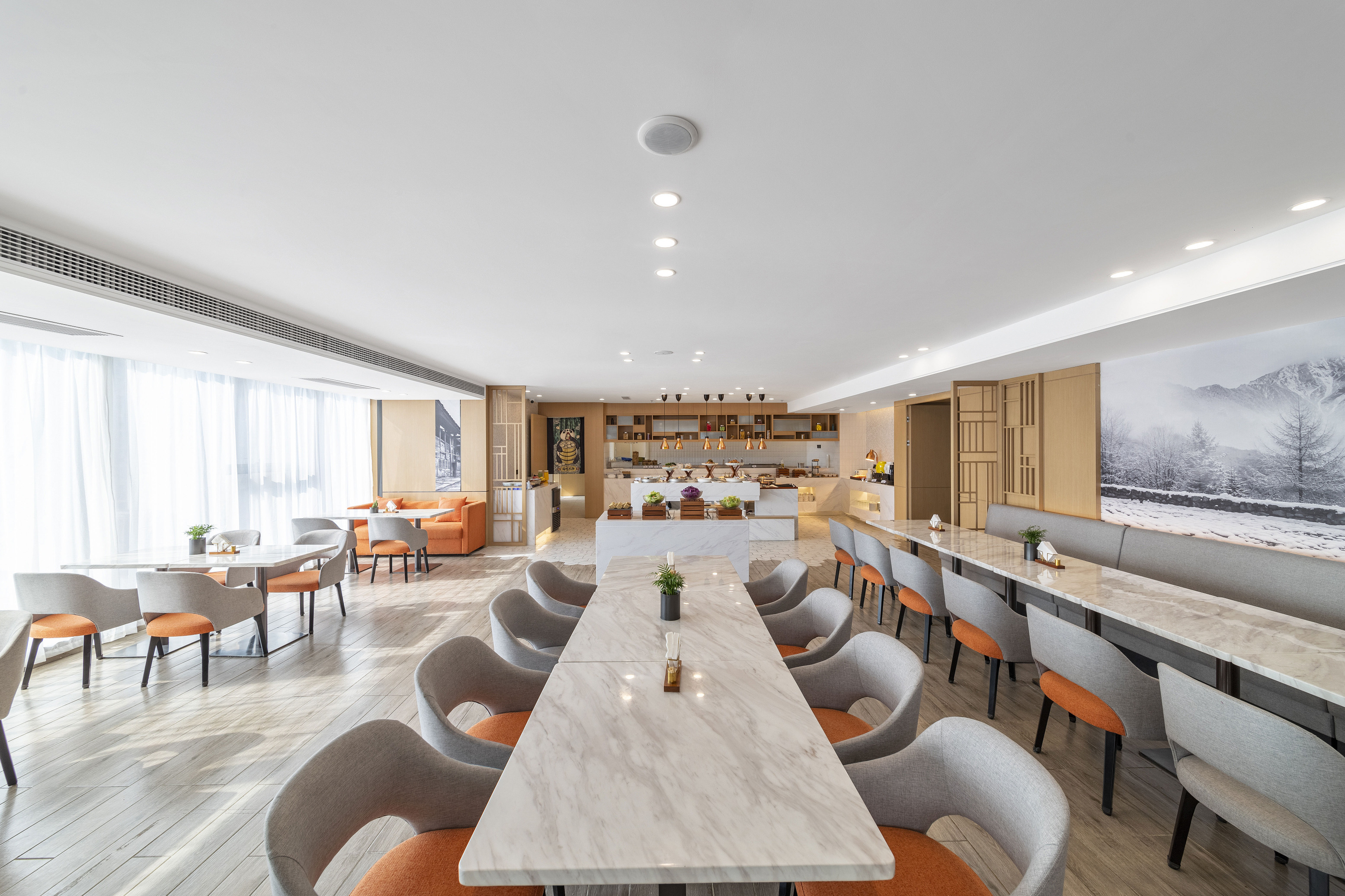 Ya'an Times Tianjie Atour Hotel Over view