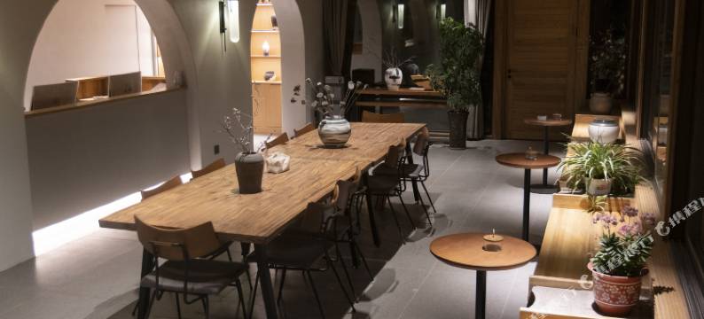 吉县芃篱人家图片