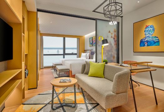 Artyzen Habitat Lingang ShanghaiHotel Overview