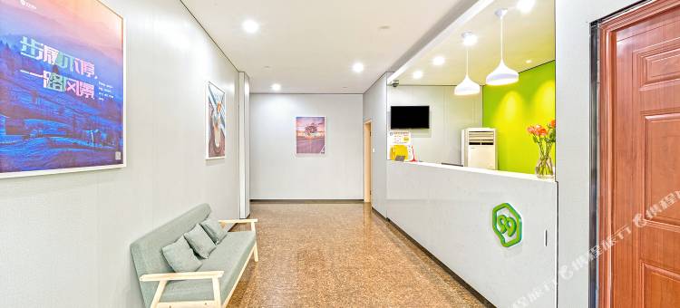 99优选酒店(上海五莲路地铁站店)图片