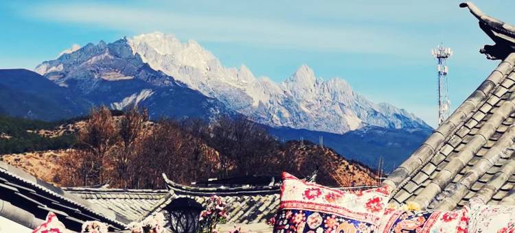 丽江溯源精品雪山观景客栈图片