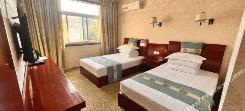 天柱山桃园山庄图片