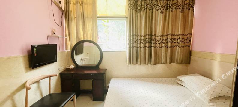 洪鑫旅馆(武汉江汉路地铁站协和医院店)图片