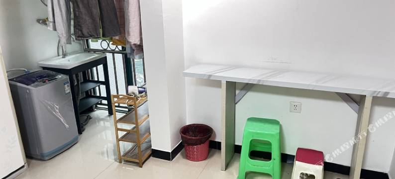 重庆柒月青年旅舍(观音桥步行街店)图片