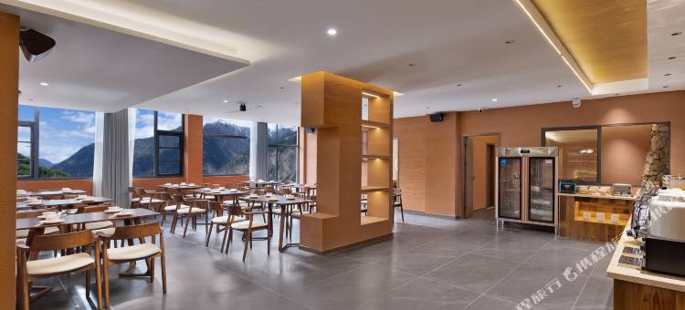 暮山映雪·私汤别院(丹巴甲居藏寨店)图片