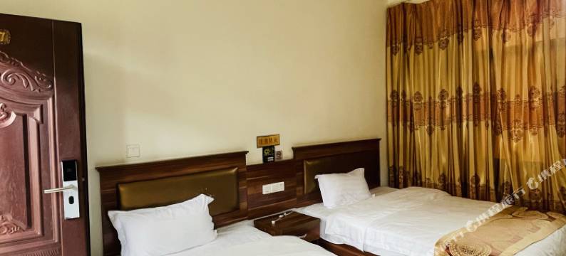 泸沽湖草湖怡居客栈图片