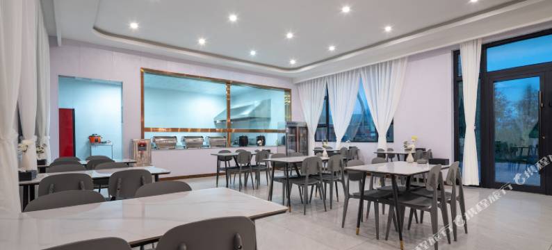 云汀·沐山汐民宿(那拉提景区店)图片