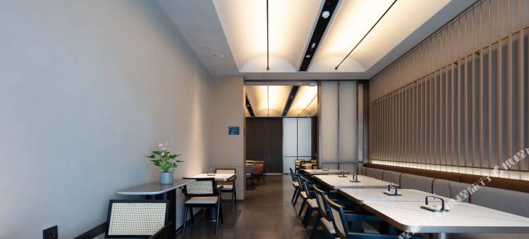 湖州织里行政中心亚朵酒店图片