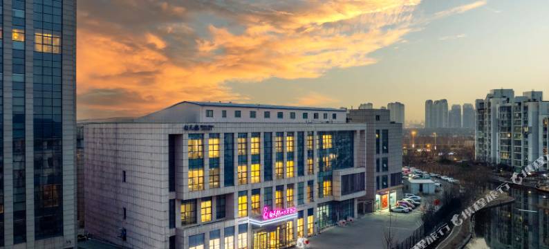 白天鹅·水岸酒店(天津梅江会展中心山姆会员店)图片