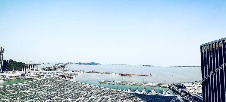 万国蓝海酒店(情侣路九洲港店)图片