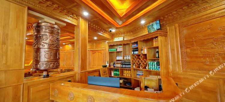 扎尕那云岸山居·全画幅观景美宿(达日观景台店)图片