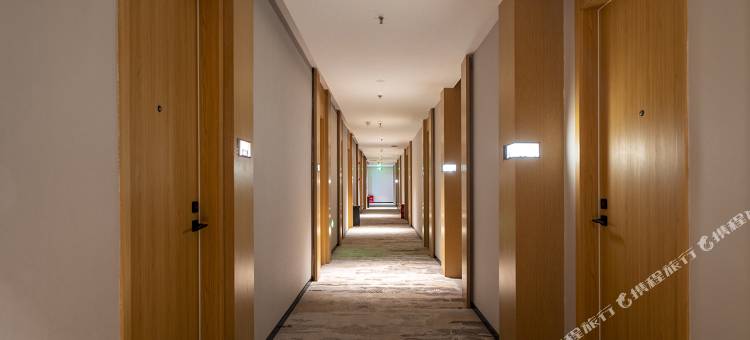 漫廷美宿酒店(高铁站店)图片