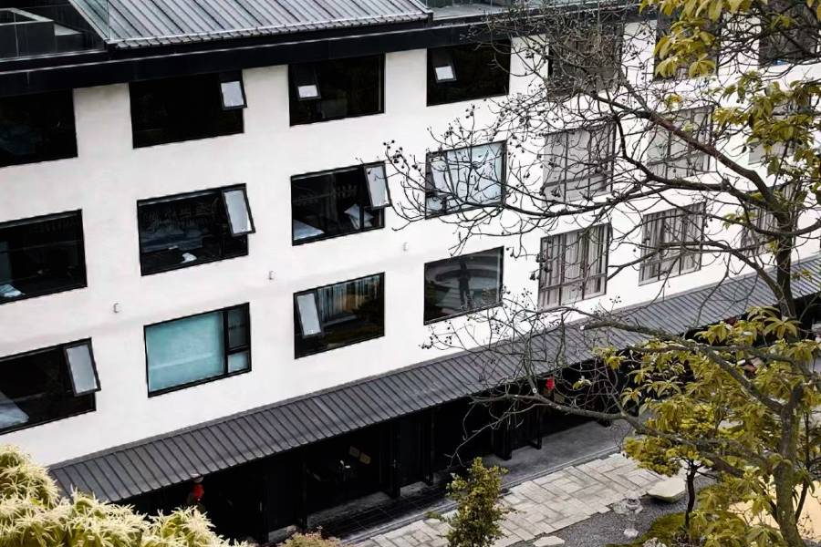峨眉山雲漫鬆澗湯泉酒店(峨眉山景區零公里店)