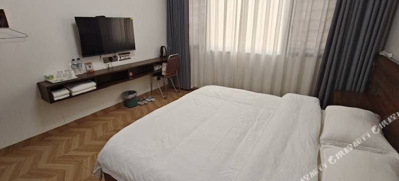 茂名禾富精品酒店公馆火车西站店图片