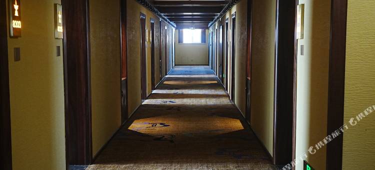 囊谦秘境酒店图片