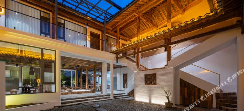 腾冲绮沐温泉度假民宿(绮罗古镇店)图片