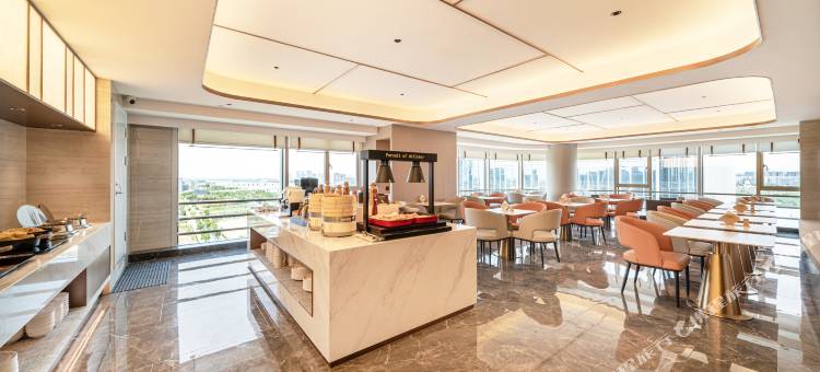 铂顿国际公寓(广州南沙中交汇通中心店)图片