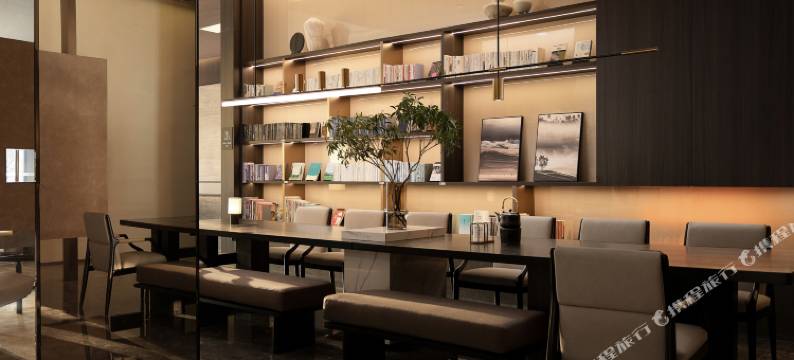 宁波镇海枫园地铁站亚朵酒店图片