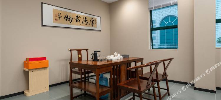 诺菲酒店(广州国际金融城车陂地铁站店)图片