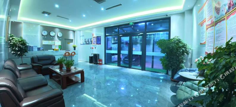 安多城轩酒店图片