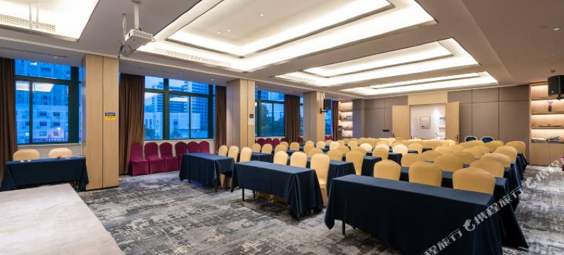 台州椒江天翔艺城酒店图片