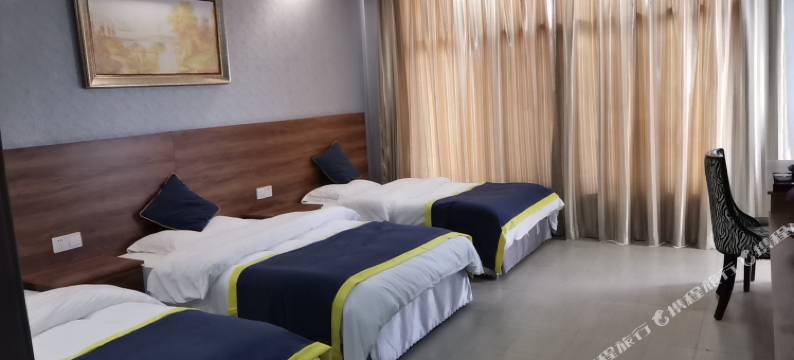 韶山轻享橙子酒店图片