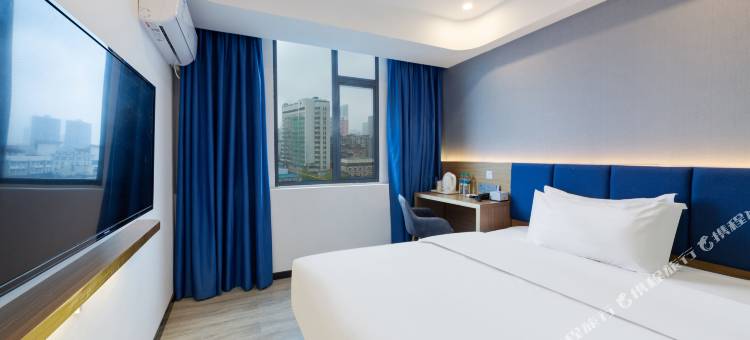 7天优品酒店(武汉江汉路地铁站步行街店)图片