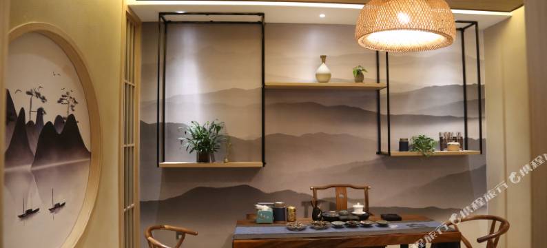 坤逸·时光酒店(嘉峪关雄关东湖生态景区店)图片