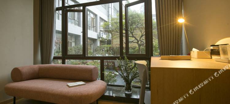 南京RASAHOO直美酒店(南京莫愁湖店)图片