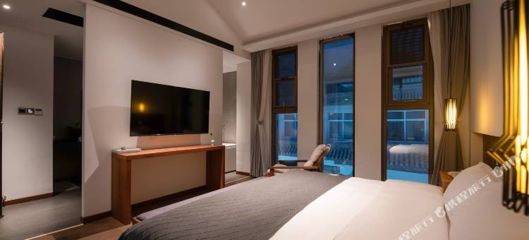 且慢·环山观景Life美宿(云台山岸上服务区店)图片