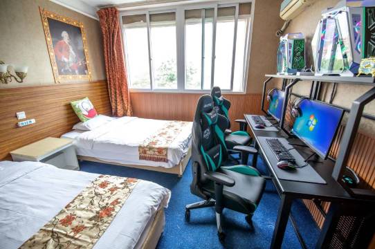 青岛金瑞电竞酒店