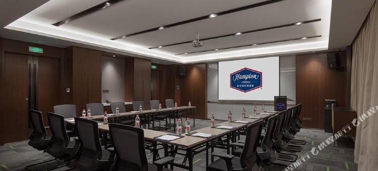 义乌国际商贸城希尔顿欢朋酒店图片