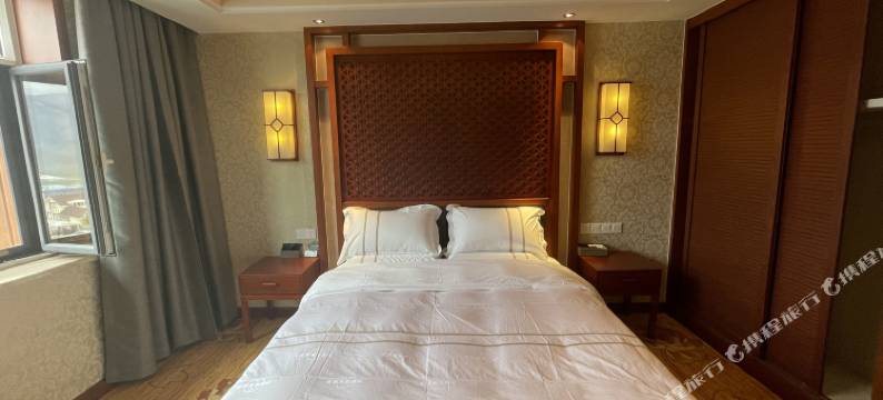 喀纳斯金泰度假酒店图片