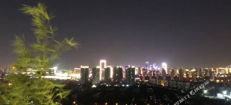 洛阳拾光电影主题民宿(大学城店)图片