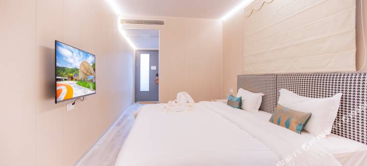 穿岩十九峰狐巴巴探索星球酒店图片